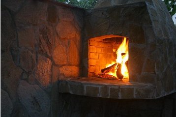 Bulgaria Chata Byala, Exterior